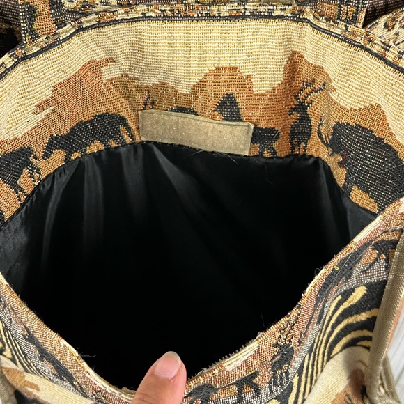 Jade Safari Tote Bag - Picture 6 of 7